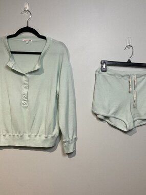 Sundry Shorts SIZE 1 Top Sweatshirt BUTTON SIZE 0  SET Summer outfit BLUE
